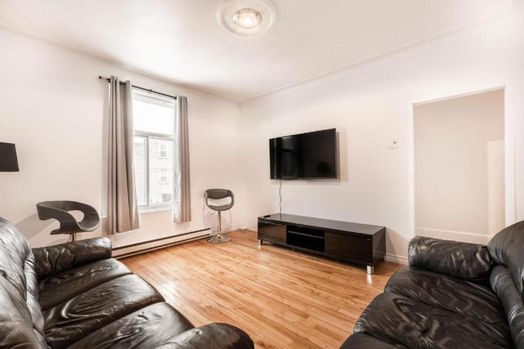 3388 Verdun 3 Bedrooms Apartment Montreal